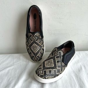 Dc Scholls Mattison Woven Geometric Diamond Design Slip on Memory Foam Sneakers